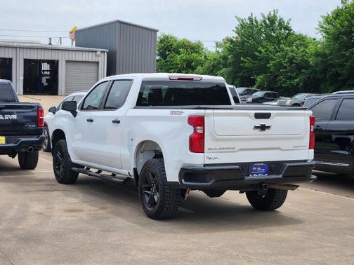 Summit White 2024 Chevrolet Silverado 1500 Custom Trail Boss