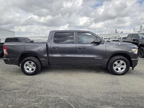 Granite Crystal Clearcoat Metallic 2019 RAM 1500 Big Horn