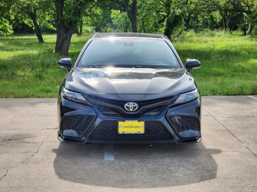 Midnight Black Metallic 2021 Toyota Camry TRD V6
