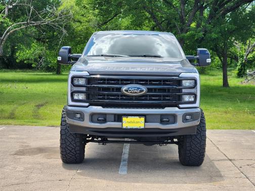 2024 Ford F-350 Lariat Super Duty