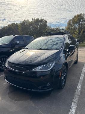 2020 Chrysler Pacifica Touring-L Plus