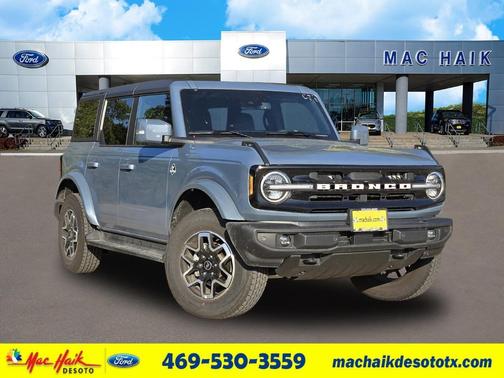 2025 Ford Bronco Outer Banks