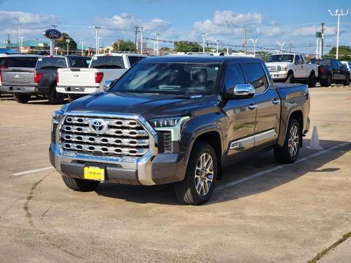 Magnetic Gray Metallic 2023 Toyota Tundra Hybrid 1794 Edition
