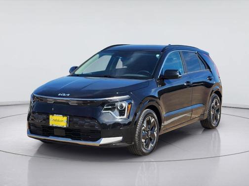 Aurora Black Pearl 2024 Kia Niro EV Wind