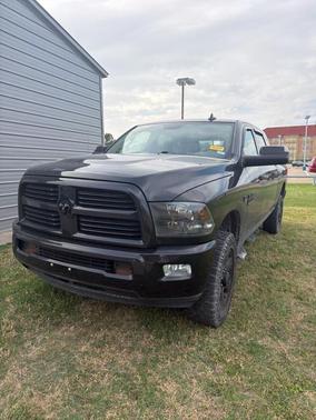 Brilliant Black Crystal Pearlcoat 2016 RAM 2500 Big Horn