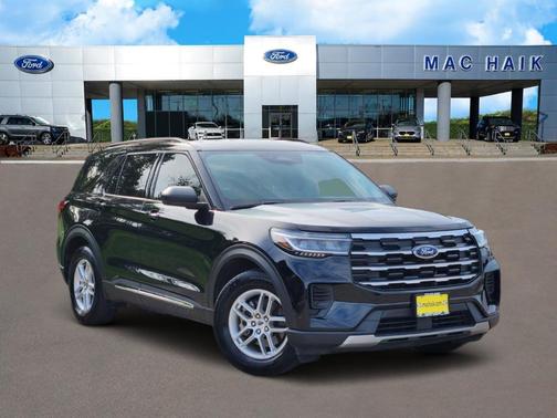 Black Metallic 2025 Ford Explorer Active