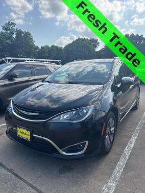 2018 Chrysler Pacifica Hybrid Limited