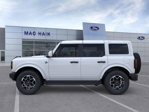 White 2026 Ford Bronco Outer Banks