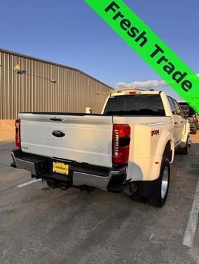 2023 Ford F-450 Lariat