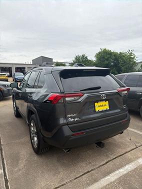 Magnetic Gray Metallic 2019 Toyota RAV4 XLE Premium
