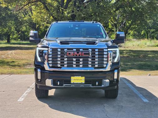 2024 GMC Sierra 2500 Denali