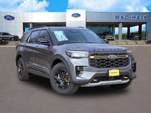Carbonized Gray Metallic 2026 Ford Explorer Tremor