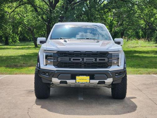 White Metallic 2025 Ford F-150 Raptor