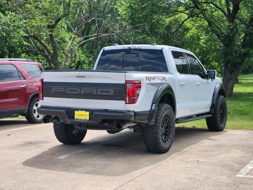 White Metallic 2025 Ford F-150 Raptor