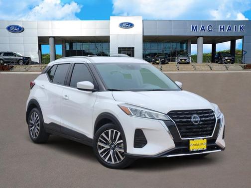 Fresh Powder 2022 Nissan Kicks SV