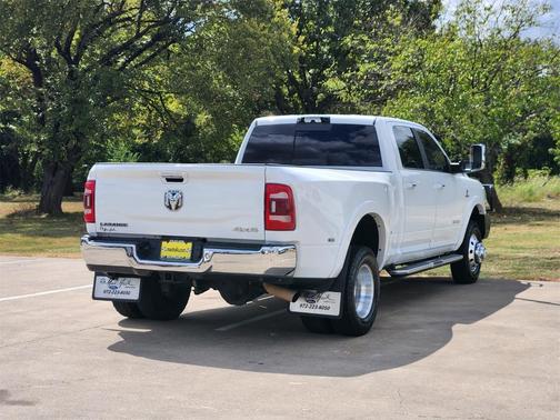 2022 RAM 3500 Laramie