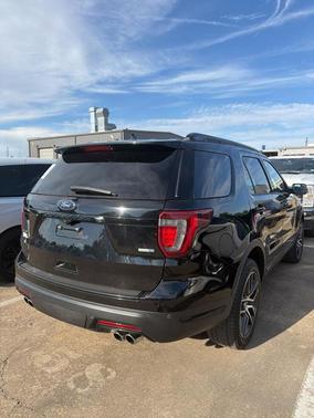 Shadow Black 2018 Ford Explorer sport