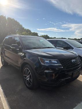Shadow Black 2018 Ford Explorer sport