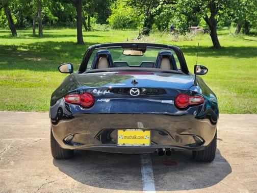 2016 Mazda MX-5 Miata Grand Touring
