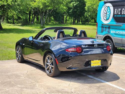 2016 Mazda MX-5 Miata Grand Touring