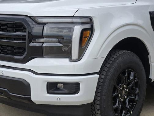 Oxford White 2026 Ford F-150 Lariat