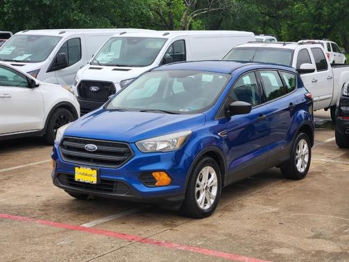 Lightning Blue Metallic 2018 Ford Escape S
