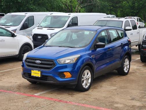 Lightning Blue Metallic 2018 Ford Escape S