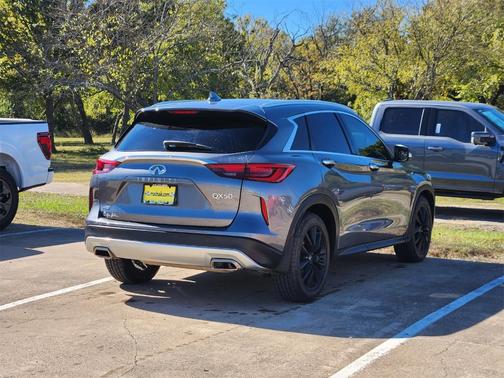 2021 INFINITI QX50 Luxe