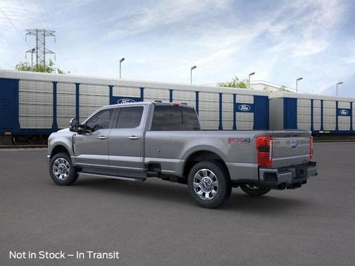 2025 Ford F-350 Lariat Super Duty