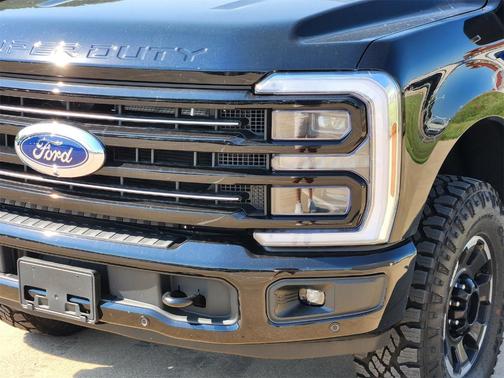 2025 Ford F-250 Platinum