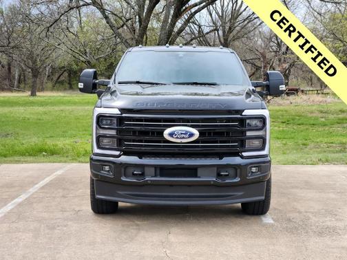 Black Metallic 2025 Ford F-250 Platinum