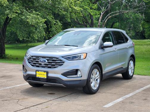 2021 Ford Edge Titanium