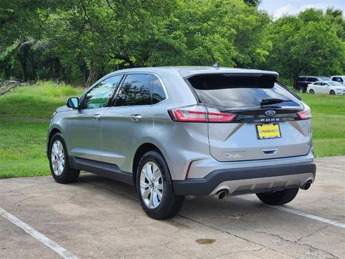 2021 Ford Edge Titanium