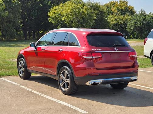 2019 Mercedes-Benz GLC 300 Base