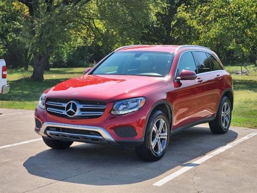 2019 Mercedes-Benz GLC 300 Base