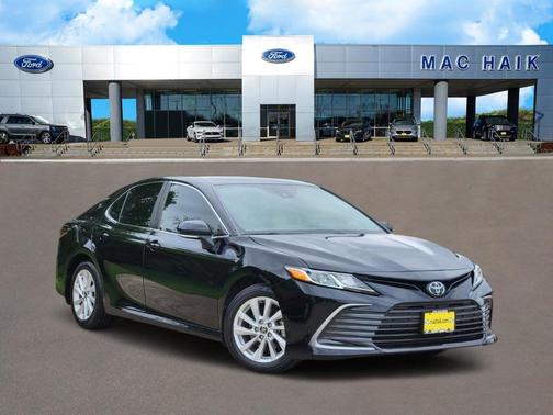 Midnight Black Metallic 2024 Toyota Camry LE