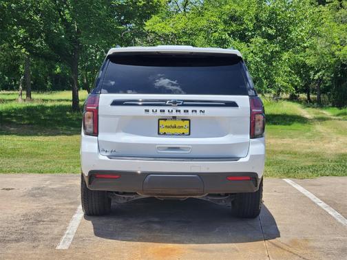 2023 Chevrolet Suburban Z71