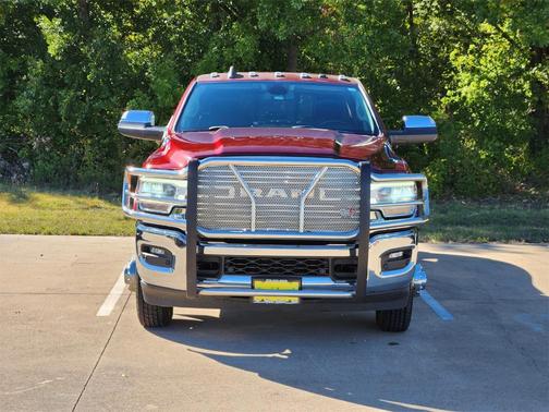 2019 RAM 3500 Laramie