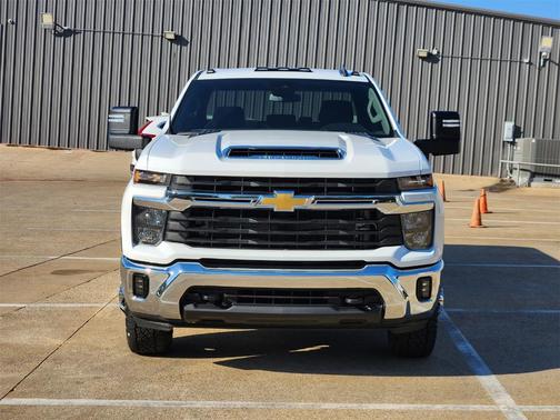 2024 Chevrolet Silverado 3500 LT