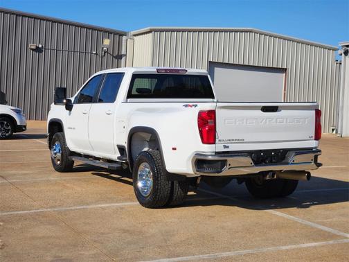 2024 Chevrolet Silverado 3500 LT