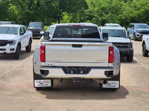 Silver Ice Metallic 2021 Chevrolet Silverado 3500 High Country