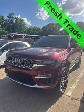 2023 Jeep Grand Cherokee Summit