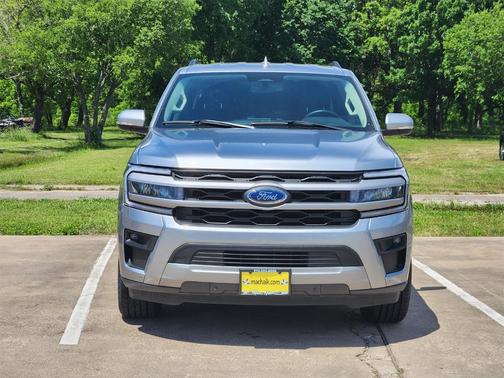 2022 Ford Expedition Max XLT
