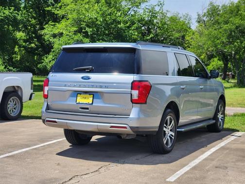 2022 Ford Expedition Max XLT