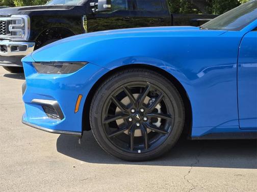 2025 Ford Mustang EcoBoost