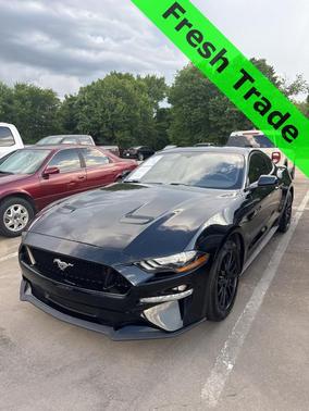2020 Ford Mustang EcoBoost