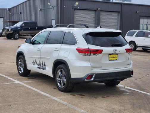 Blizzard Pearl 2019 Toyota Highlander Limited Platinum