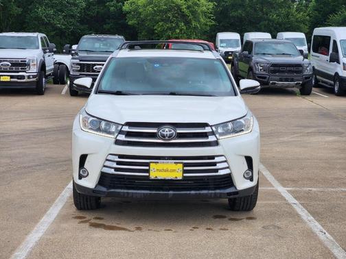 Blizzard Pearl 2019 Toyota Highlander Limited Platinum