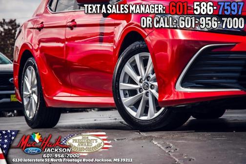 2024 Toyota Camry LE