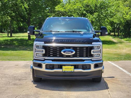 2024 Ford F-350 Lariat Super Duty